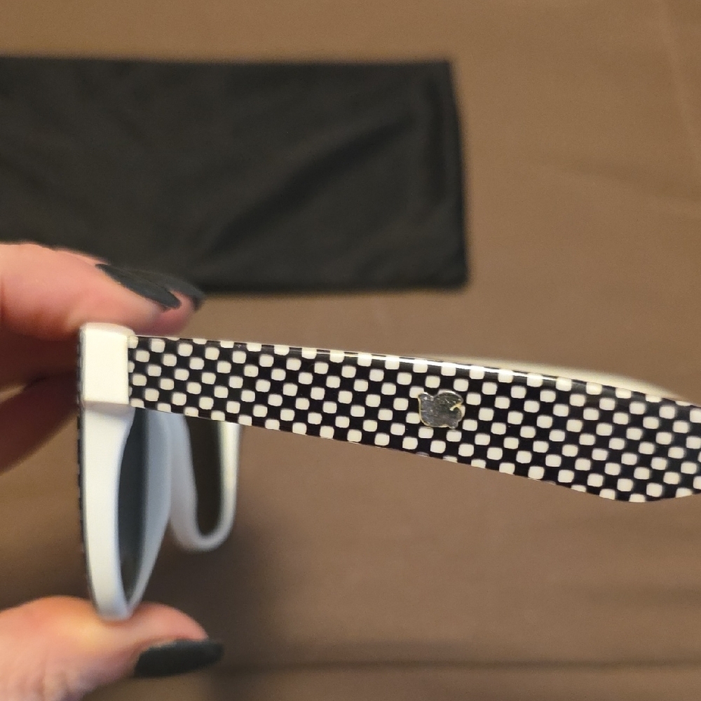 Black and White Checkered Sunglasses - Picture 3 of 7